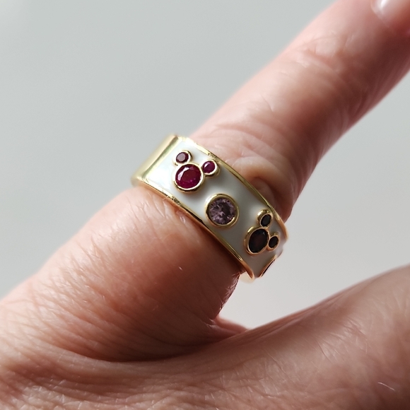 Disney Womens Mickey Ring Size 7 - Picture 1 of 6
